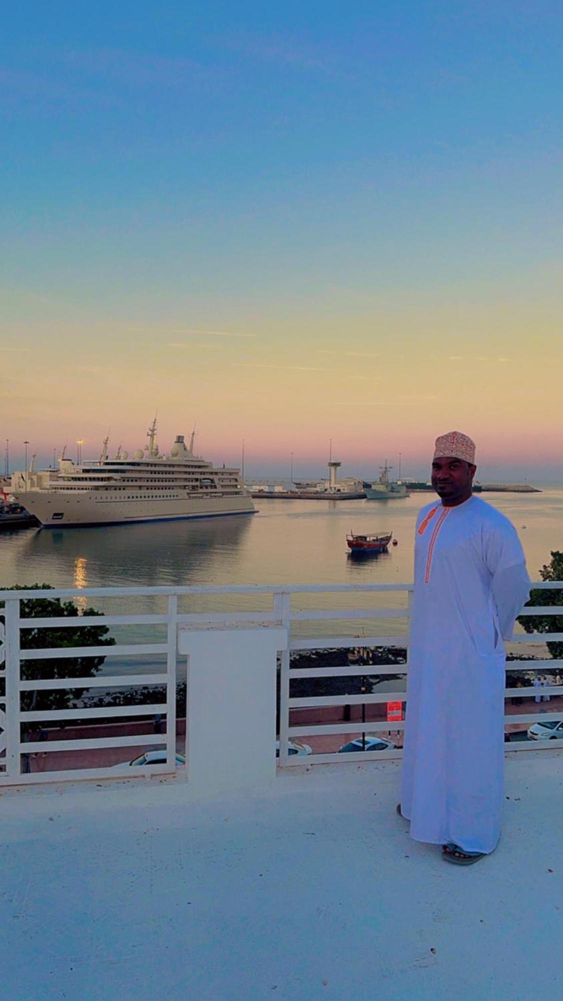 Apartamento Muttrah Souq And Sea View Mascate Exterior foto