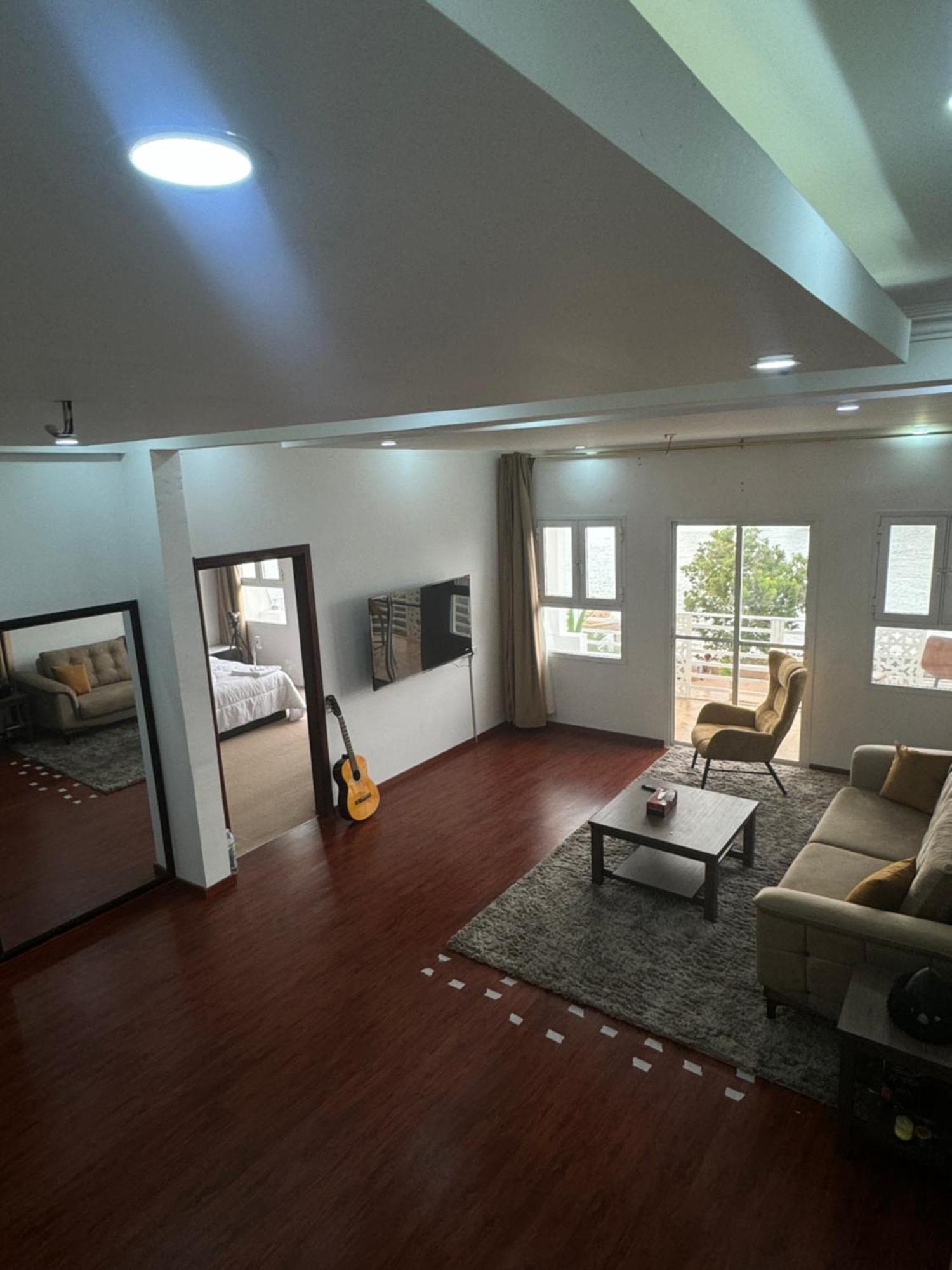 Apartamento Muttrah Souq And Sea View Mascate Exterior foto