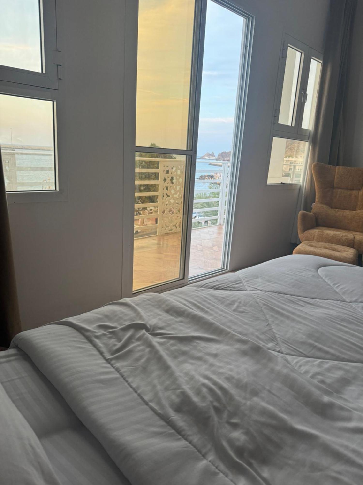 Apartamento Muttrah Souq And Sea View Mascate Exterior foto