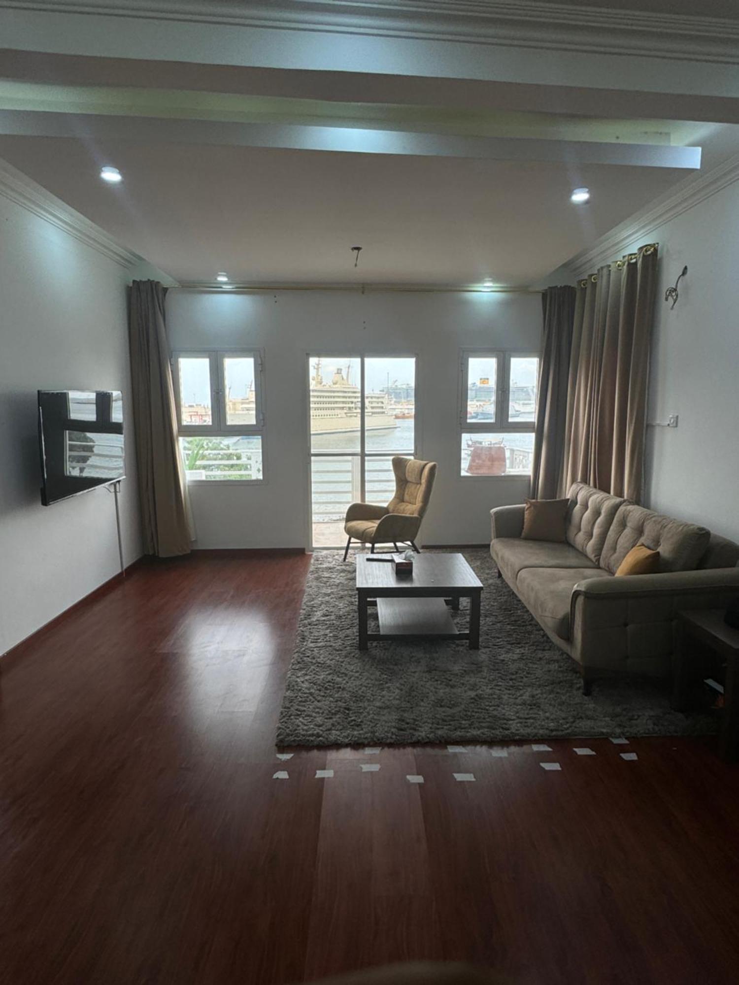 Apartamento Muttrah Souq And Sea View Mascate Exterior foto